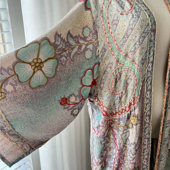 Raj Thick Stitch Embroidered Duster - Picture 6 of 11